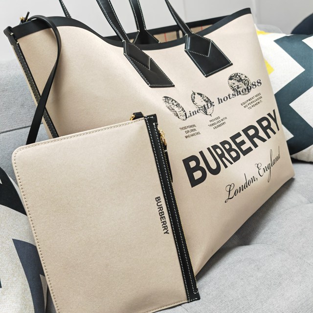 Burberry專櫃新款大號托特包 巴寶莉棉質帆布手提購物袋 yxb1402